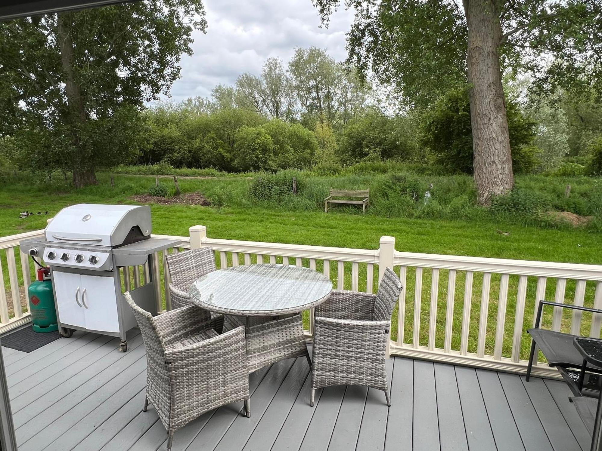 Family Fun Getaway Holiday Home Northampton Extérieur photo